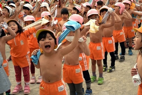 幼稚 裸 虐待幼稚園・・・（１） | 日本哭檄節